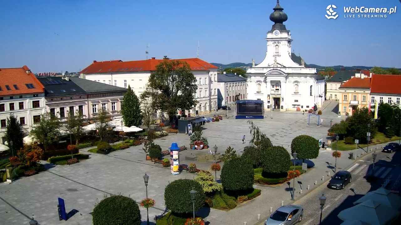 Wadowice - widok na rynek w 4K - 05 sierpień 2026, 15:49