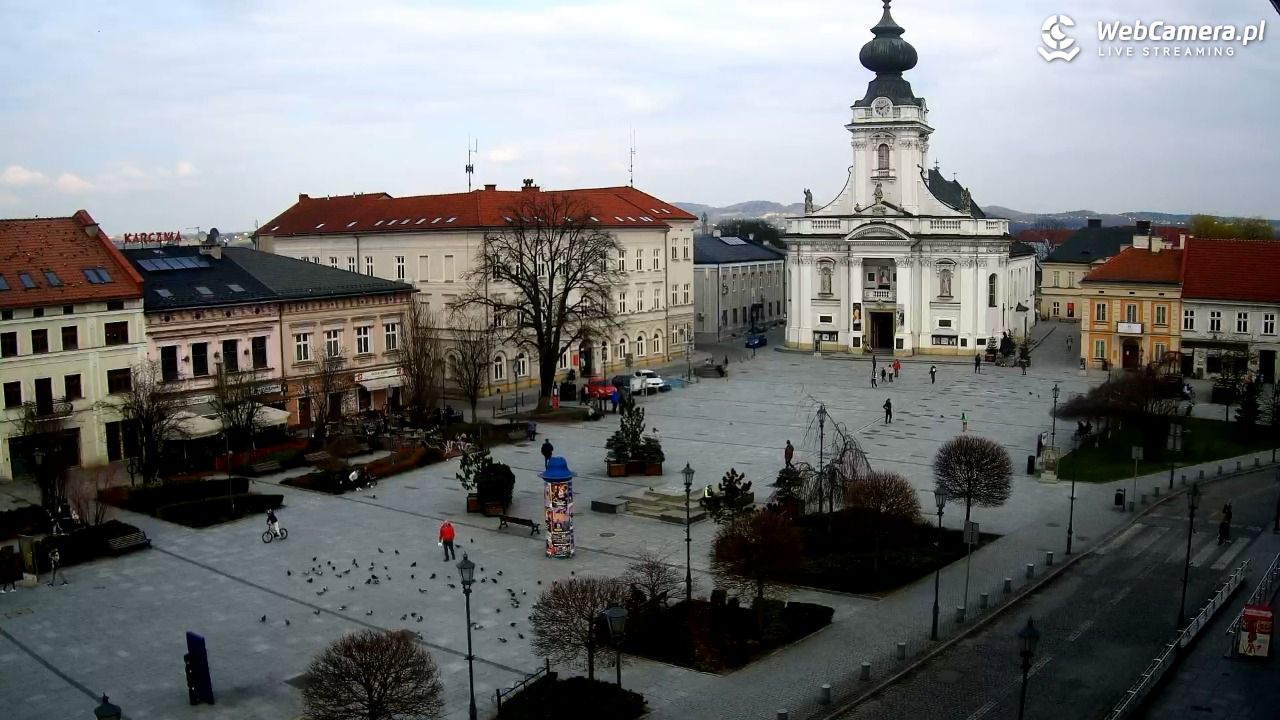 Wadowice - widok na rynek w 4K - 22 marzec 2026, 13:45