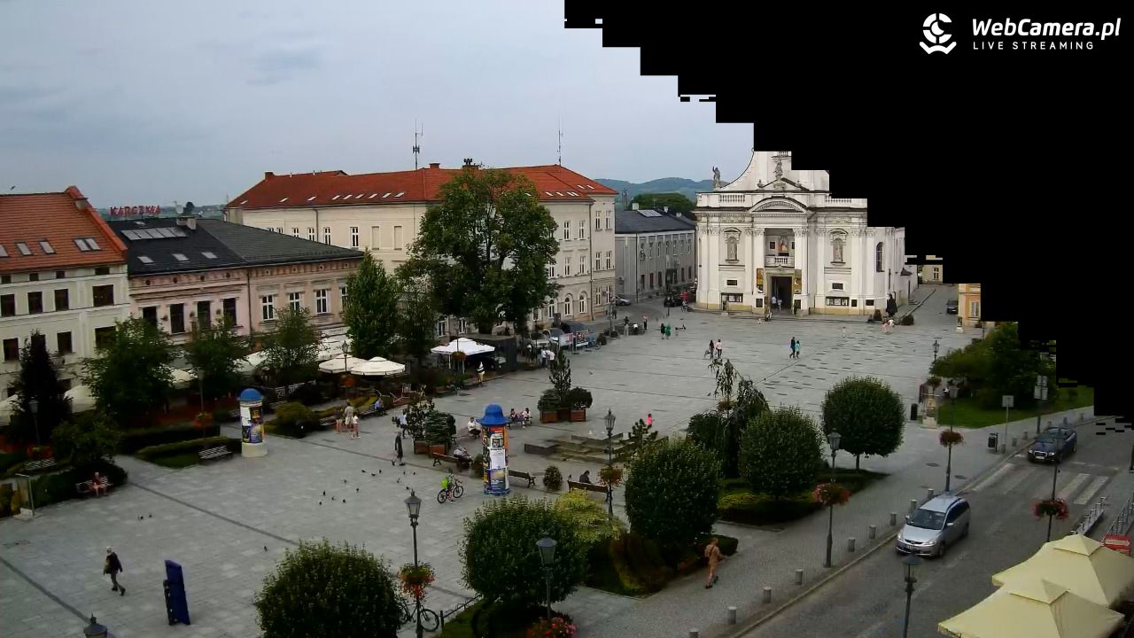 Wadowice - widok na rynek w 4K - 10 czerwiec 2025, 17:48