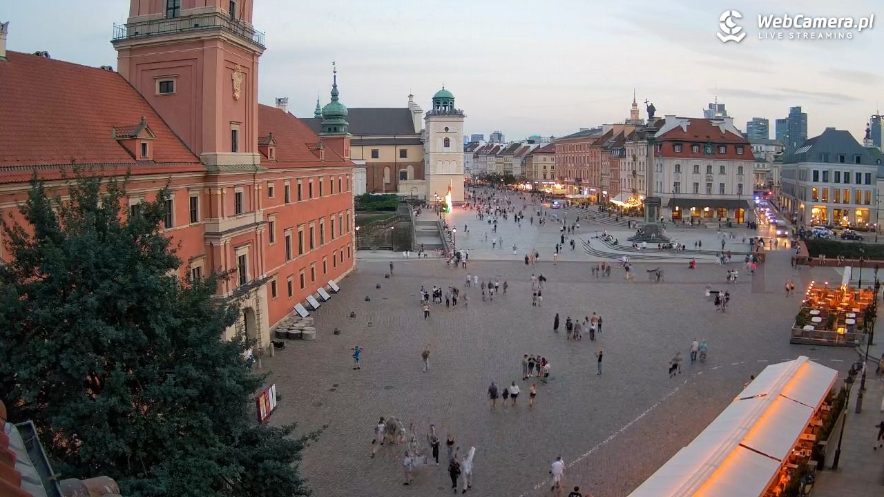Warszawa - Plac Zamkowy 4K - 10 sierpień 2026, 20:24
