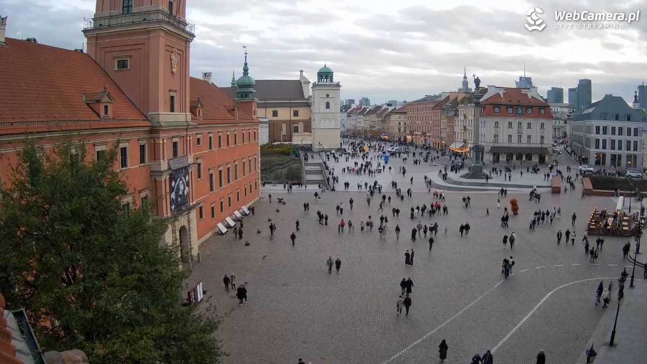 Warszawa - Plac Zamkowy 4K - 01 listopad 2025, 15:38