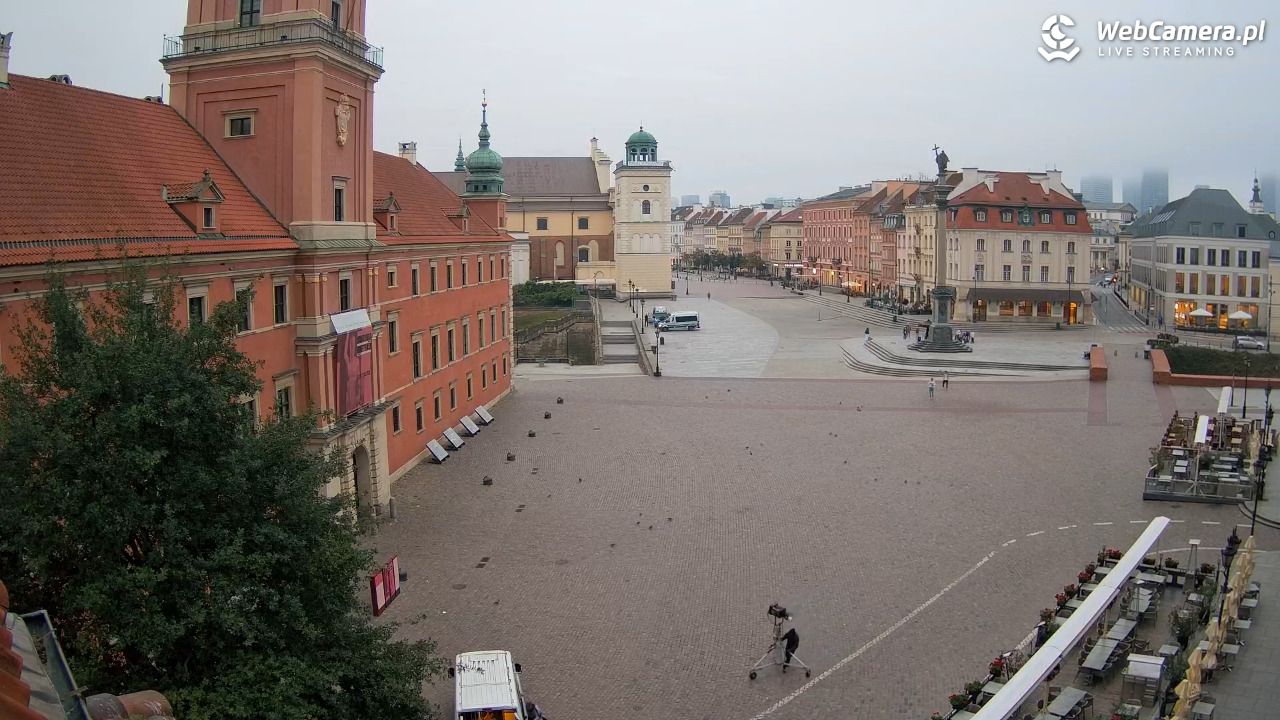 Warszawa - Plac Zamkowy 4K - 14 wresień 2025, 06:13