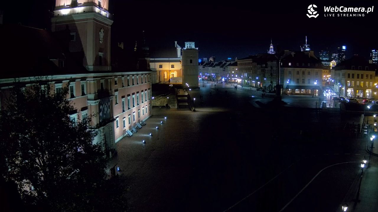 Warszawa - Plac Zamkowy 4K - 29 październik 2025, 21:04