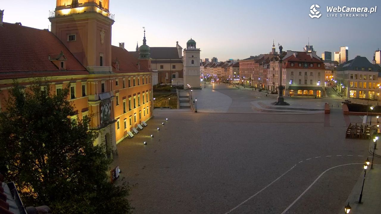 Warszawa - Plac Zamkowy 4K - 31 październik 2025, 06:03