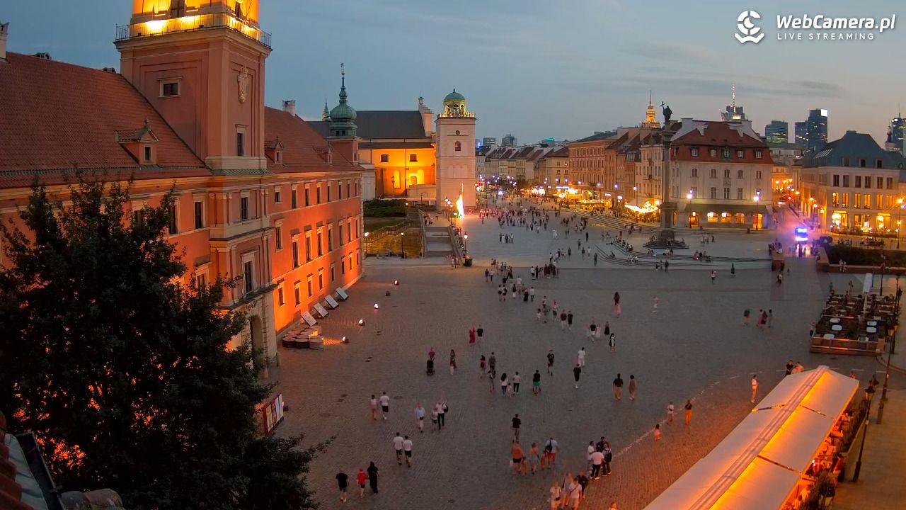 Warszawa - Plac Zamkowy 4K - 10 sierpień 2026, 20:36