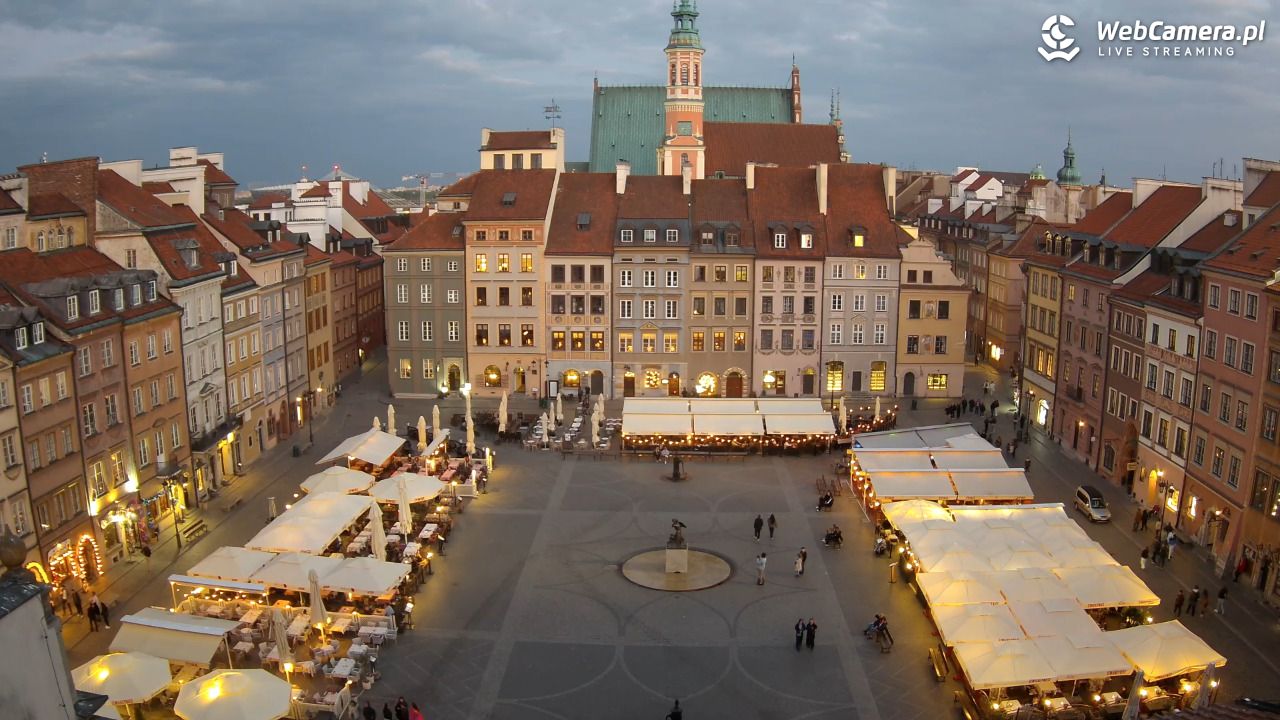 Warszawa - Rynek Starego Miasta - 24 kwiecień 2026, 20:11