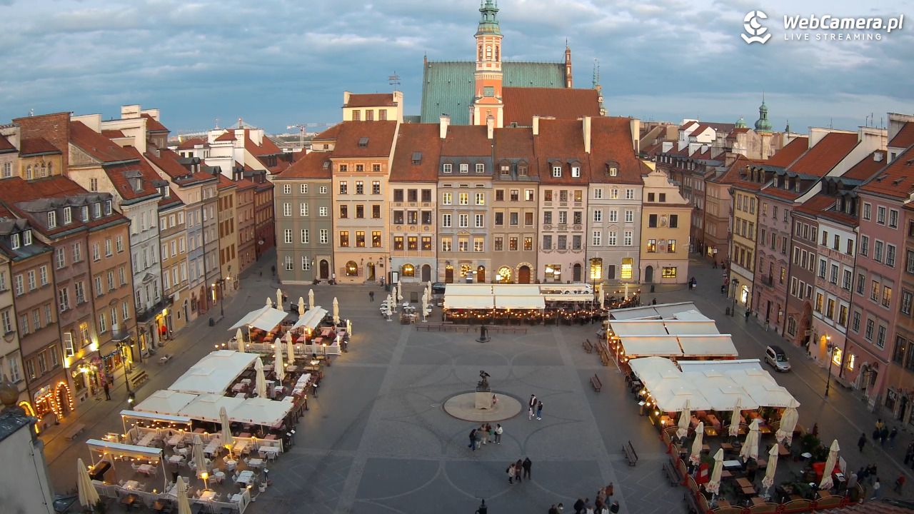 Warszawa - Rynek Starego Miasta - 20 kwiecień 2026, 19:57