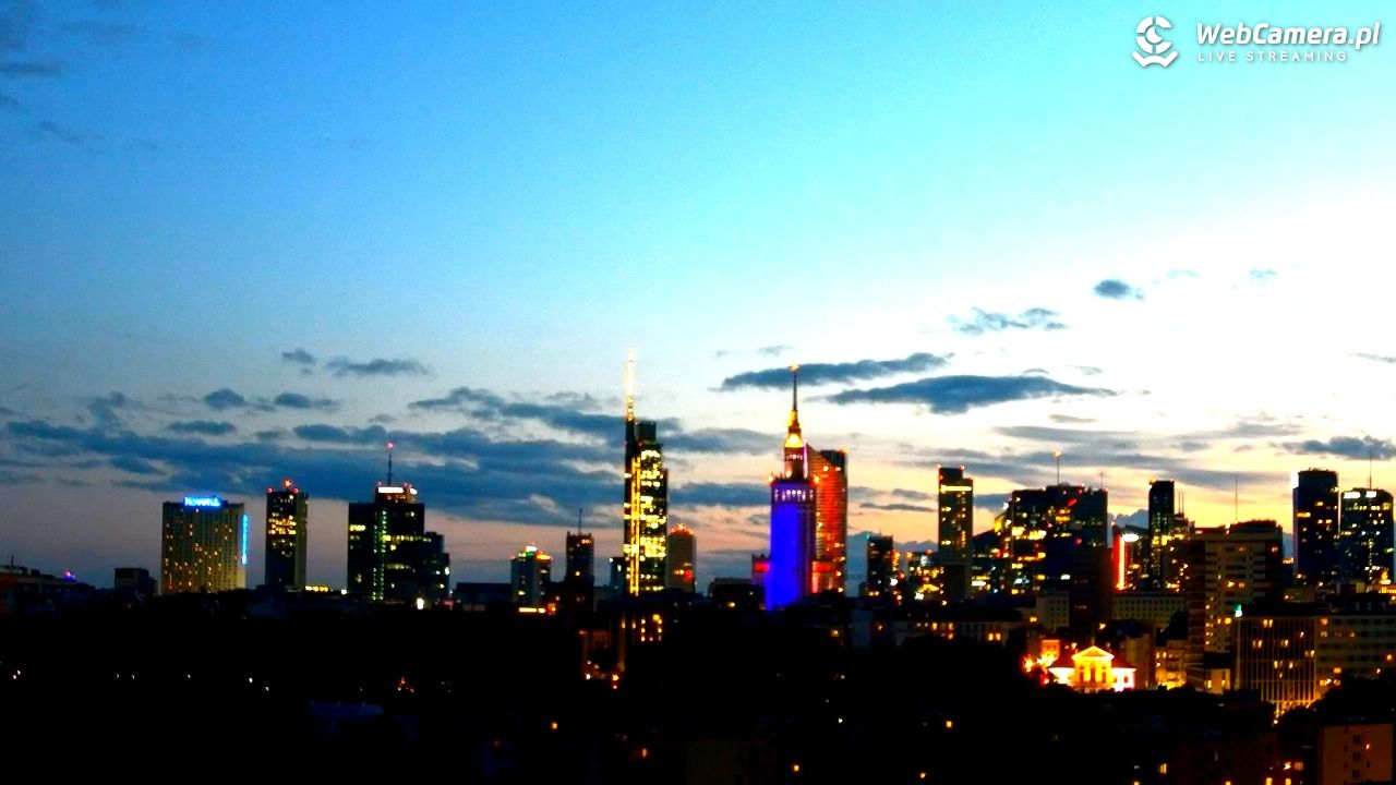 Warszawa - widok na centrum NOWOŚĆ - 16 maj 2025, 21:06