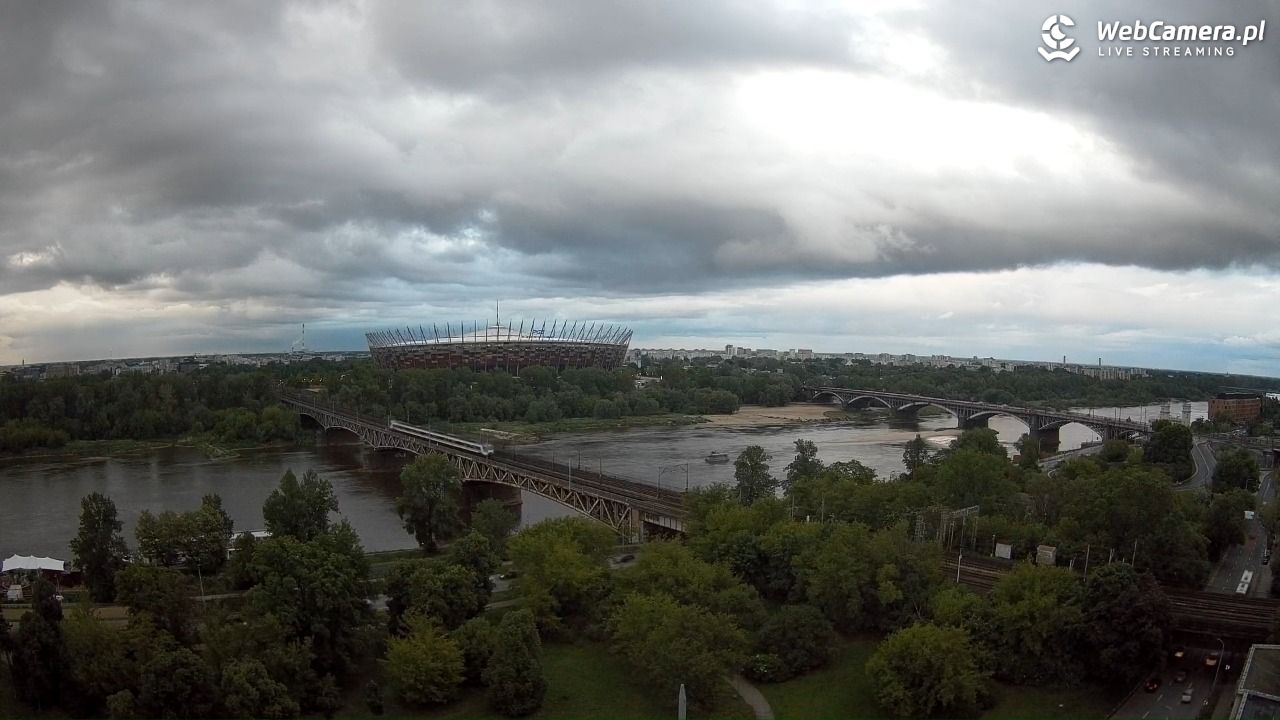 Warszawa - widok na Stadion Narodowy - 17 maj 2025, 20:09