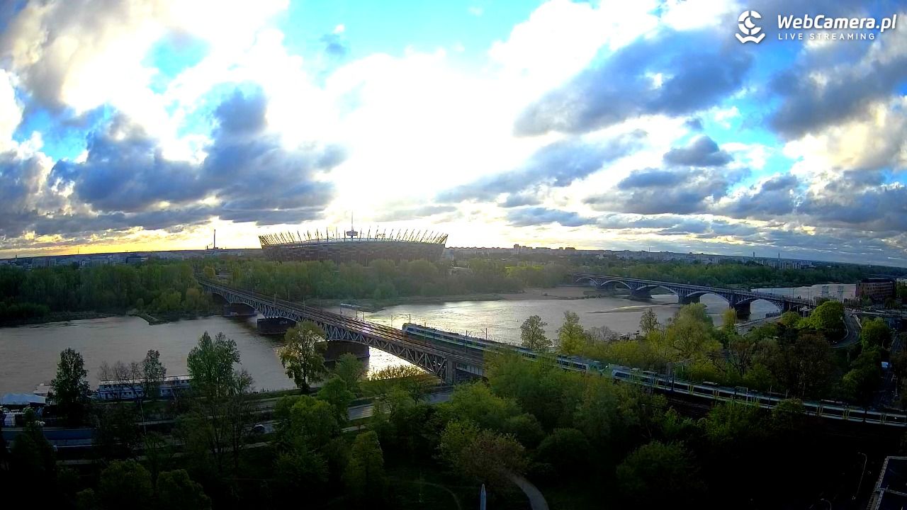Warszawa - widok na Stadion Narodowy - 26 kwiecień 2026, 06:21
