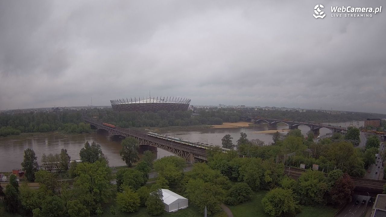 Warszawa - widok na Stadion Narodowy - 25 kwiecień 2025, 08:53