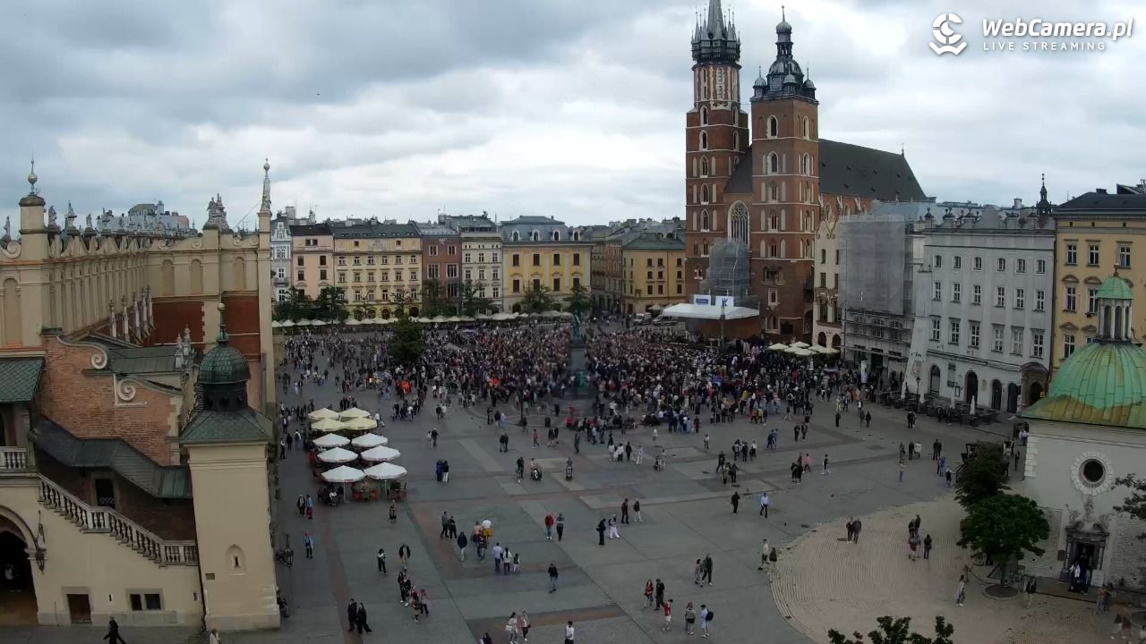 Kraków - widok na Rynek z hotelu - 04 czerwiec 2026, 12:13
