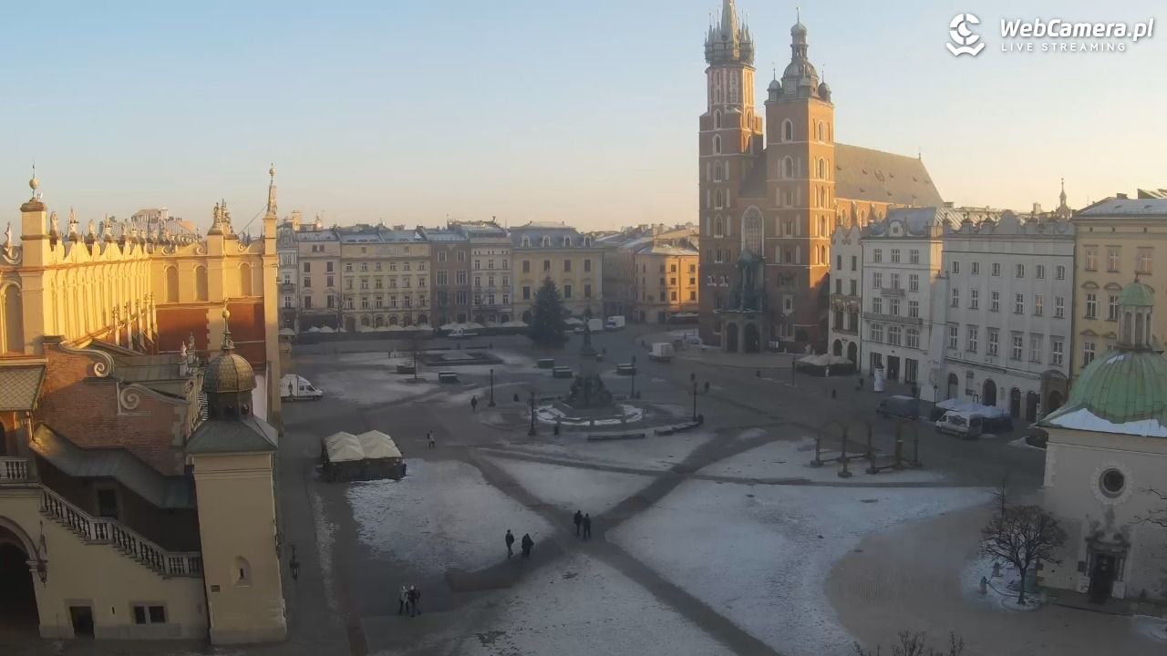 Kraków - widok na Rynek z hotelu - 21 styczeń 2026, 08:33