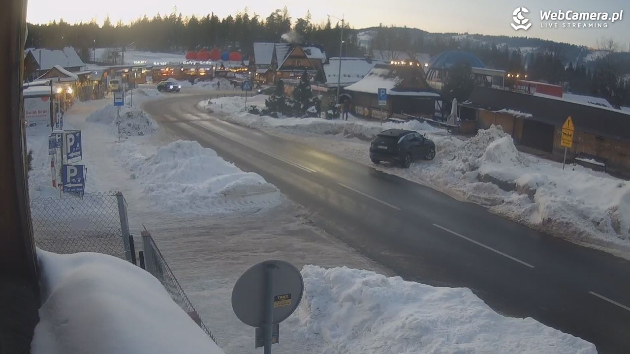 Zakopane - Kamera pod skocznią narciarską - 30 listopad 2025, 16:03