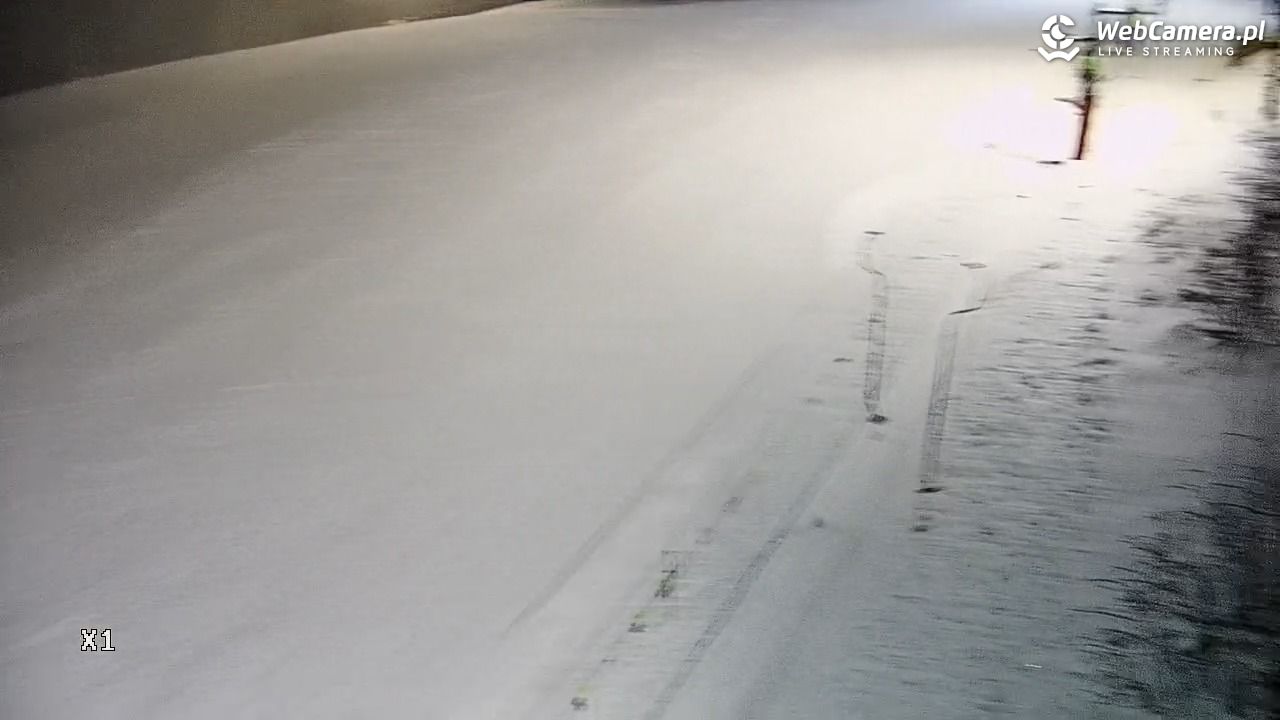 WIEŻYCA - ski Koszałkowo - 02 luty 2026, 20:19