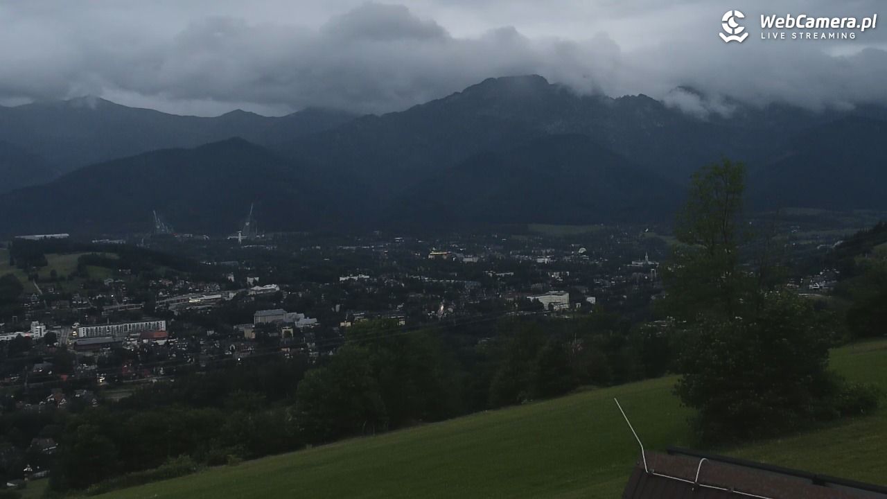 Widok na Tatry z Willi Piękne Widoki - 05 lipiec 2026, 20:43