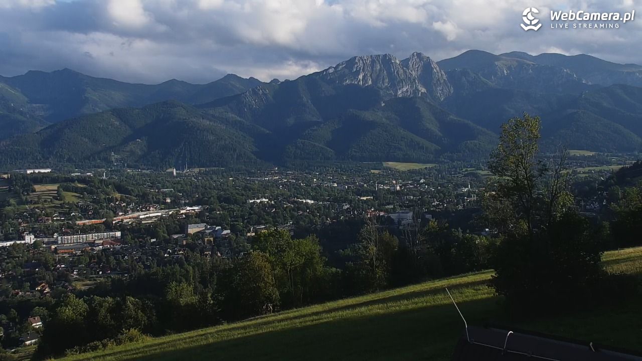 Widok na Tatry z Willi Piękne Widoki - 19 sierpień 2026, 18:31
