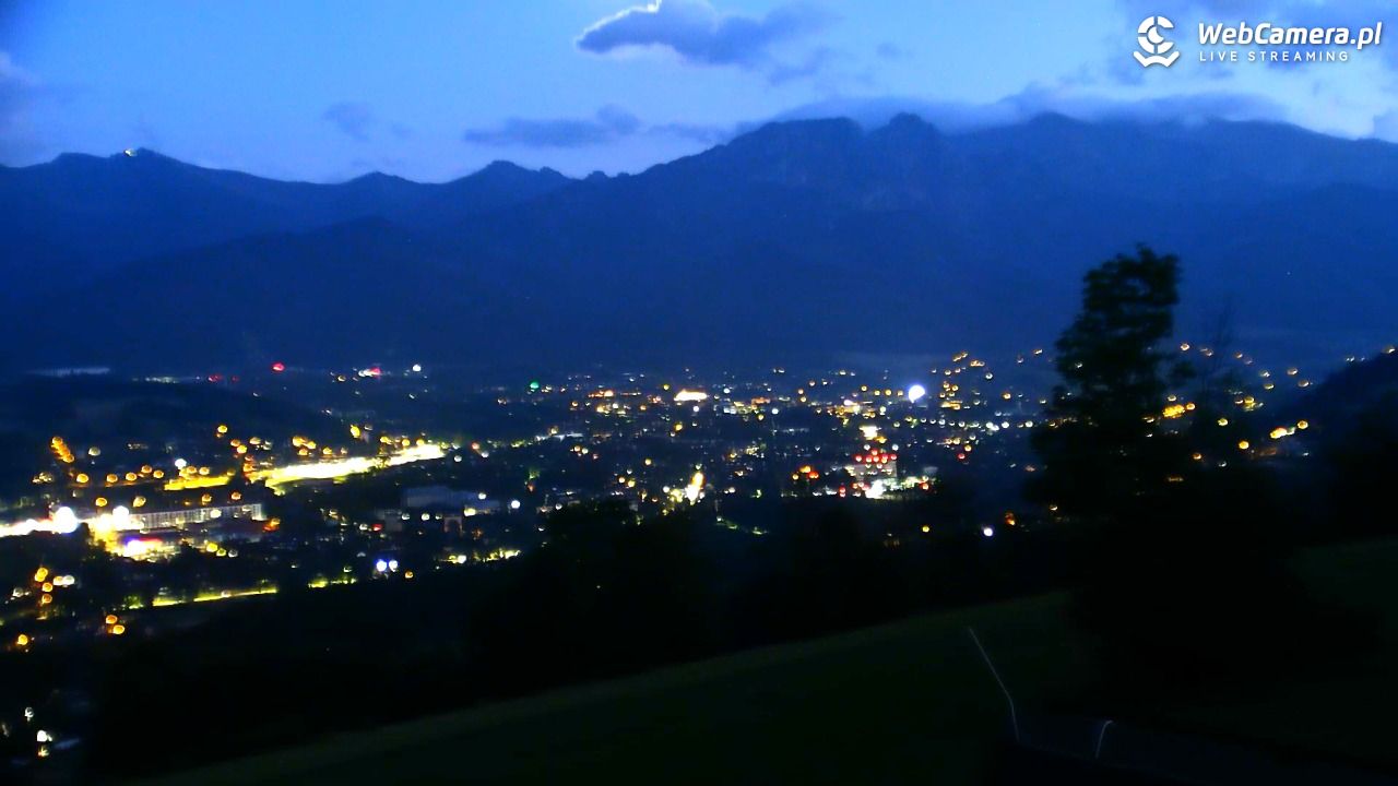 Widok na Tatry z Willi - 01 wresień 2025, 20:03