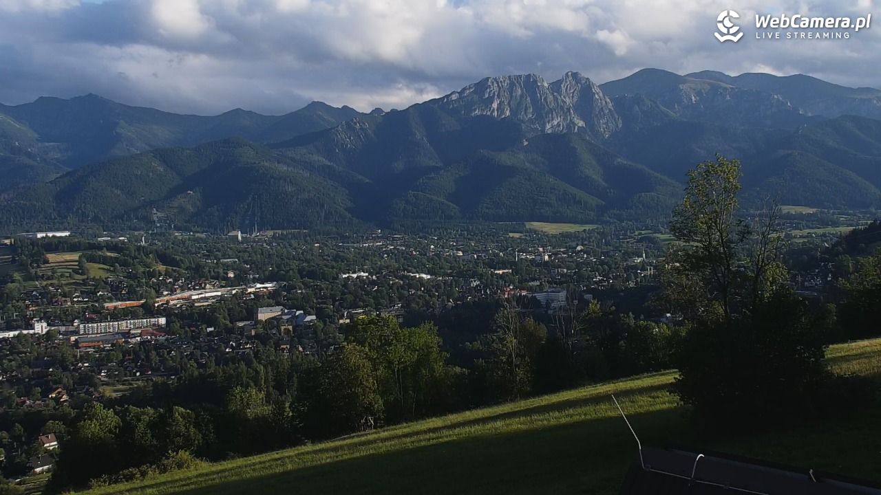 Widok na Tatry z Willi Piękne Widoki - 19 sierpień 2026, 18:31