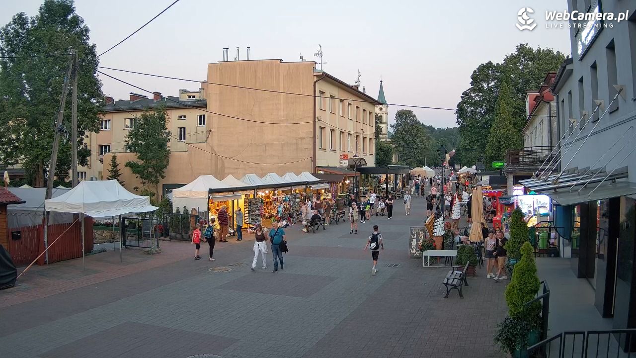 WISŁA - widok na deptak - 29 lipiec 2026, 20:41