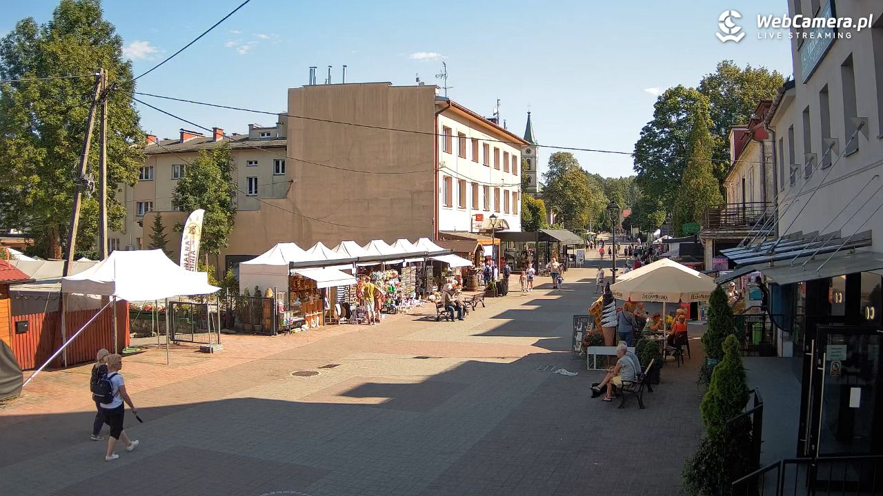 WISŁA - widok na deptak - 09 wresień 2026, 14:51