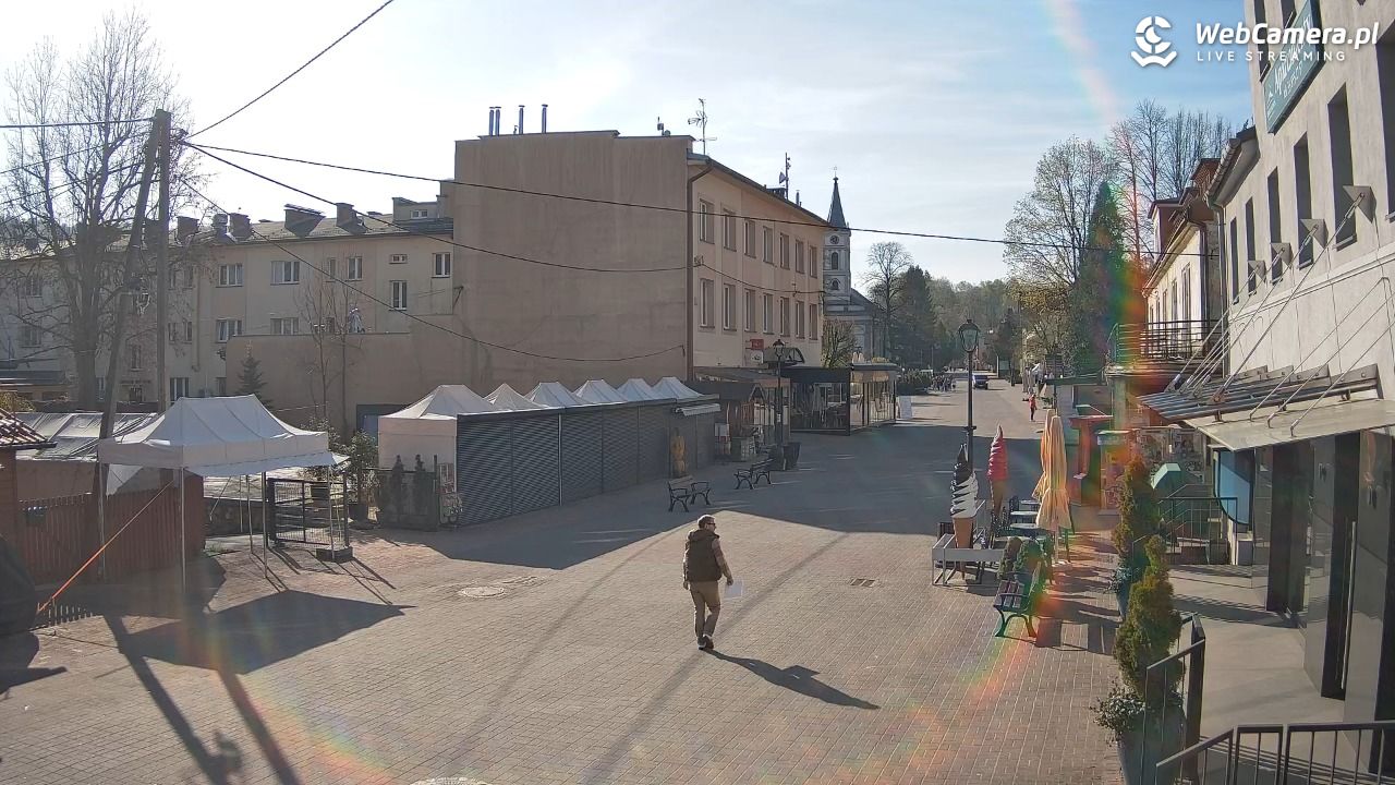 WISŁA - widok na deptak - 28 kwiecień 2026, 08:22