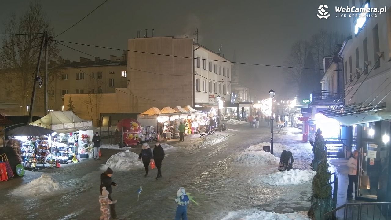 WISŁA - widok na deptak - 24 styczeń 2026, 17:56