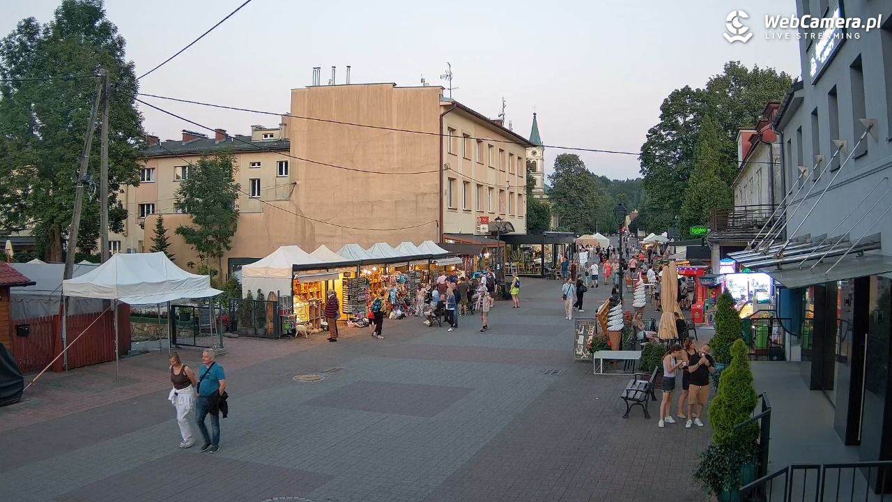 WISŁA - widok na deptak - 29 lipiec 2026, 20:41