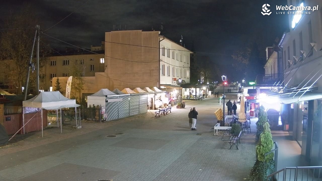 WISŁA - widok na deptak - 28 październik 2026, 19:56