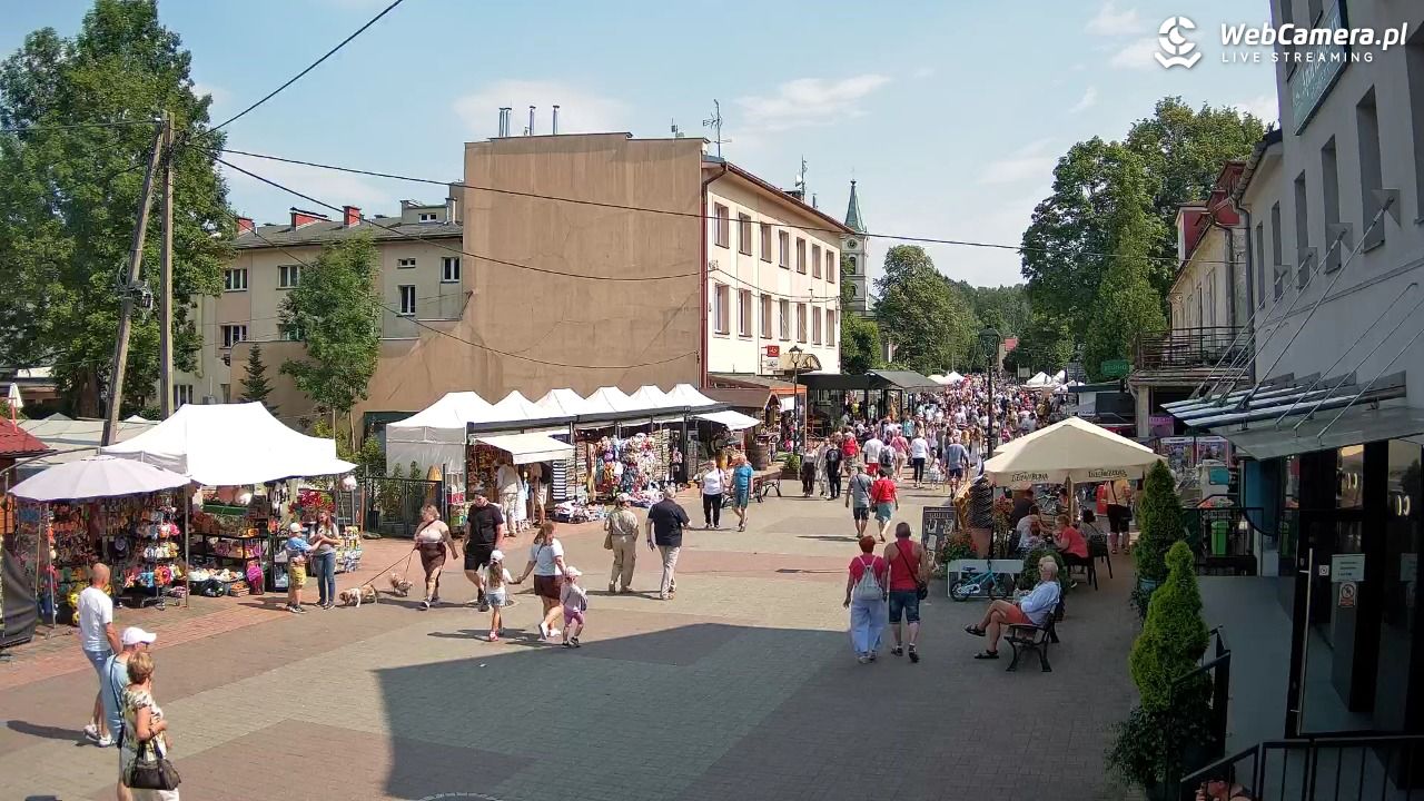 WISŁA - widok na deptak - 26 lipiec 2026, 15:06