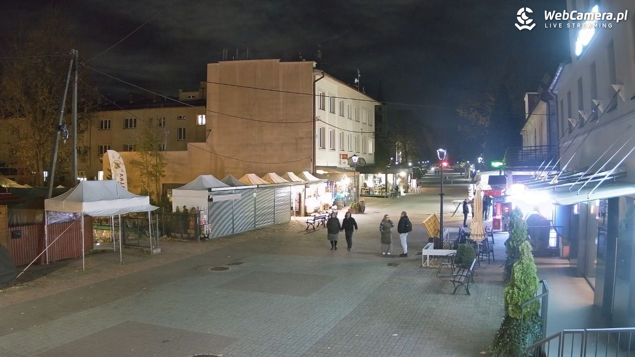 WISŁA - widok na deptak - 28 październik 2026, 19:56