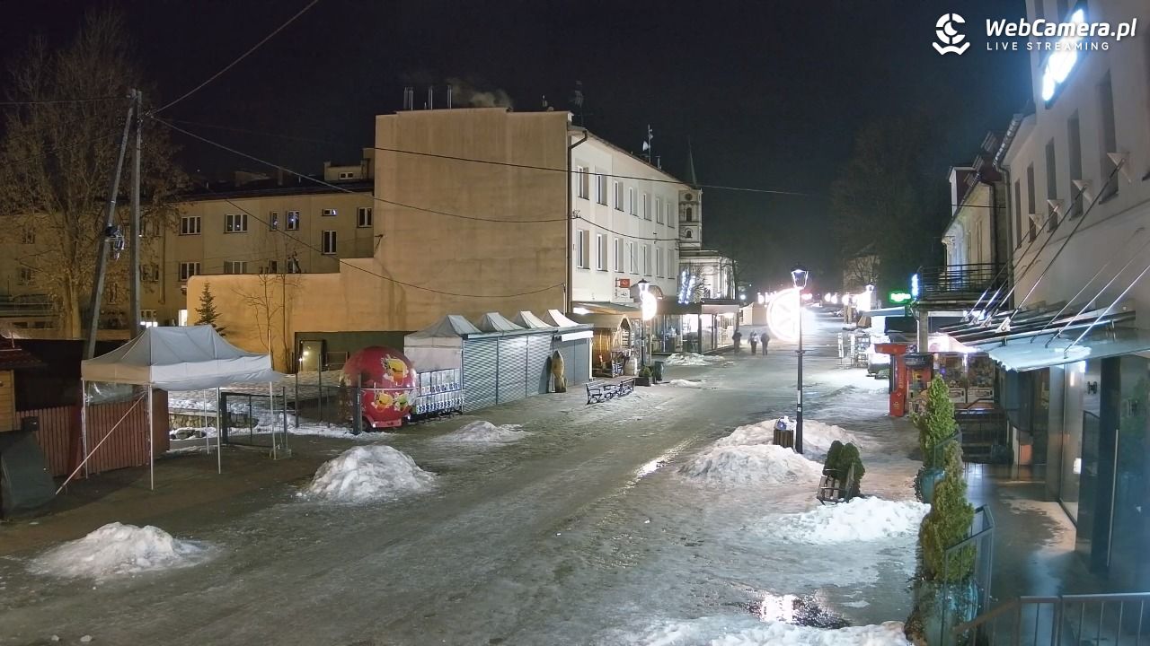 WISŁA - widok na deptak - 25 styczeń 2026, 21:12