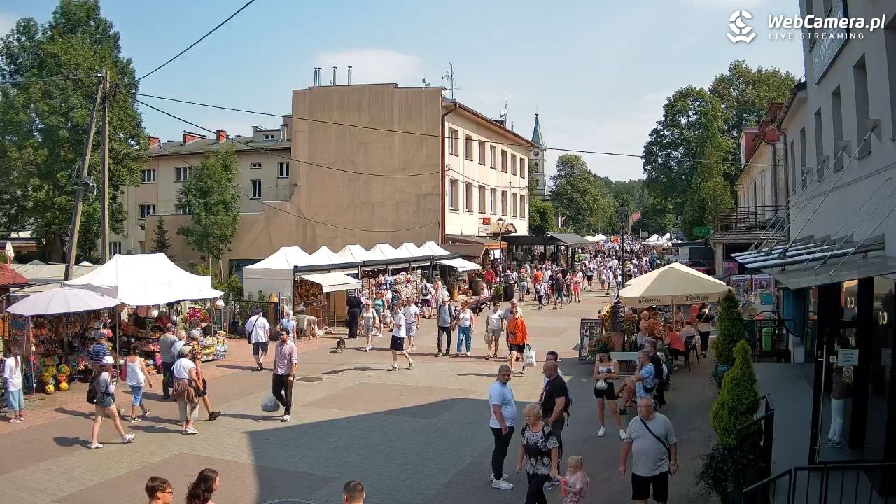 WISŁA - widok na deptak - 26 lipiec 2026, 14:55