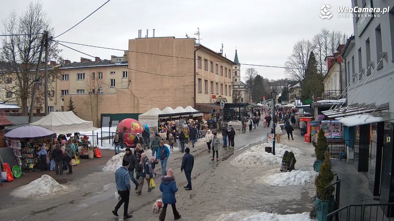 WISŁA - widok na deptak - 25 styczeń 2026, 12:07