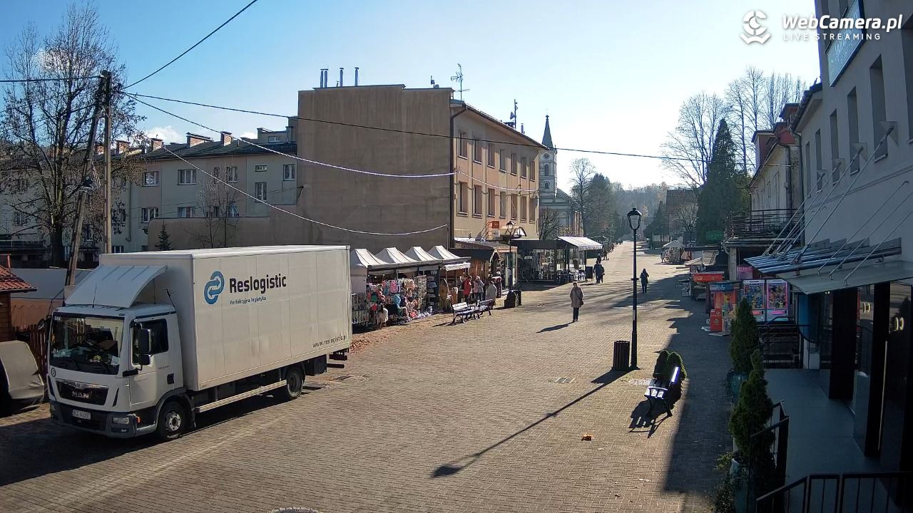 WISŁA - widok na deptak - 04 listopad 2025, 10:09