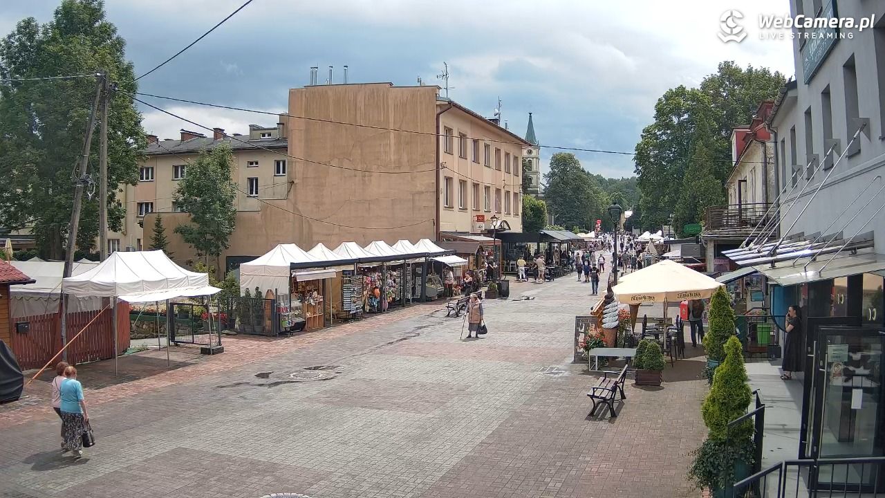 WISŁA - widok na deptak - 27 lipiec 2026, 11:42