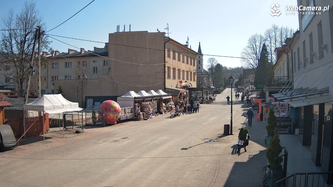 WISŁA - widok na deptak - 09 marzec 2026, 11:22