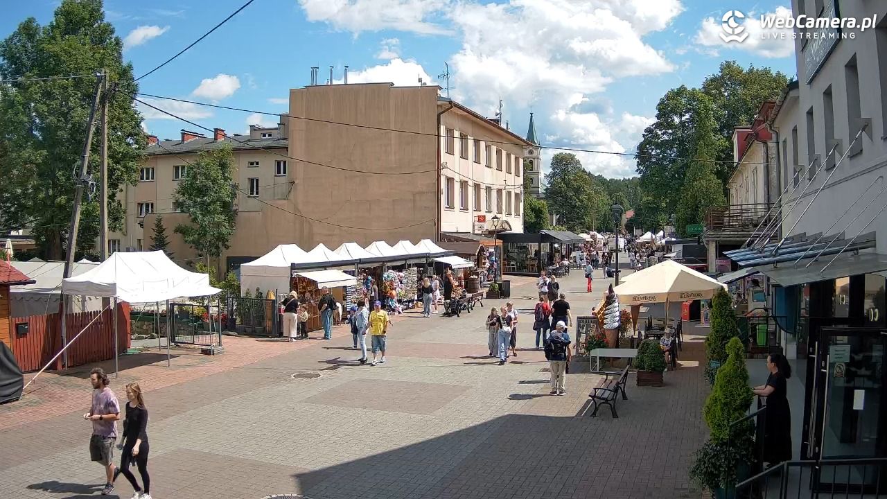WISŁA - widok na deptak - 27 lipiec 2026, 14:08