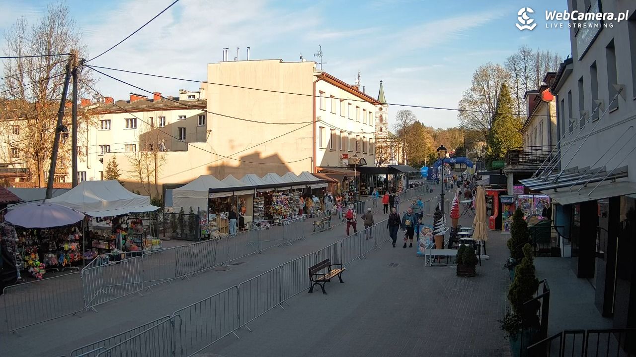 WISŁA - widok na deptak - 25 kwiecień 2026, 18:28