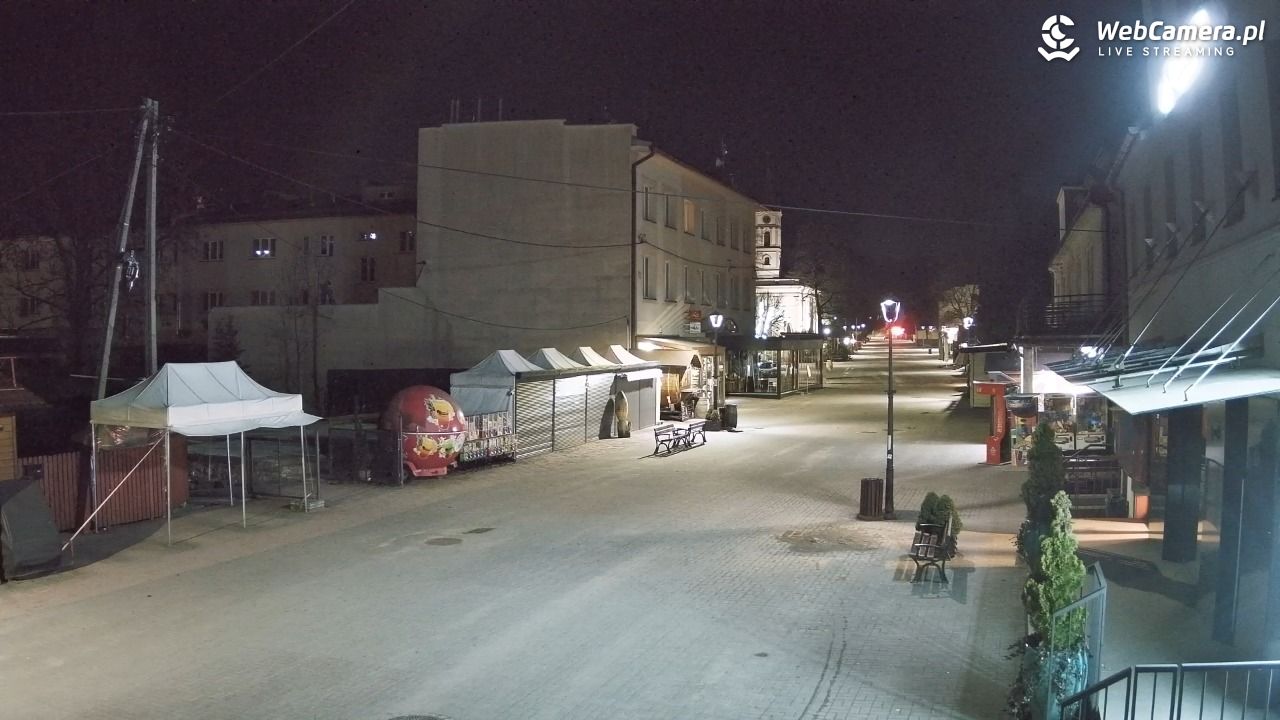 WISŁA - widok na deptak - 09 marzec 2026, 23:31