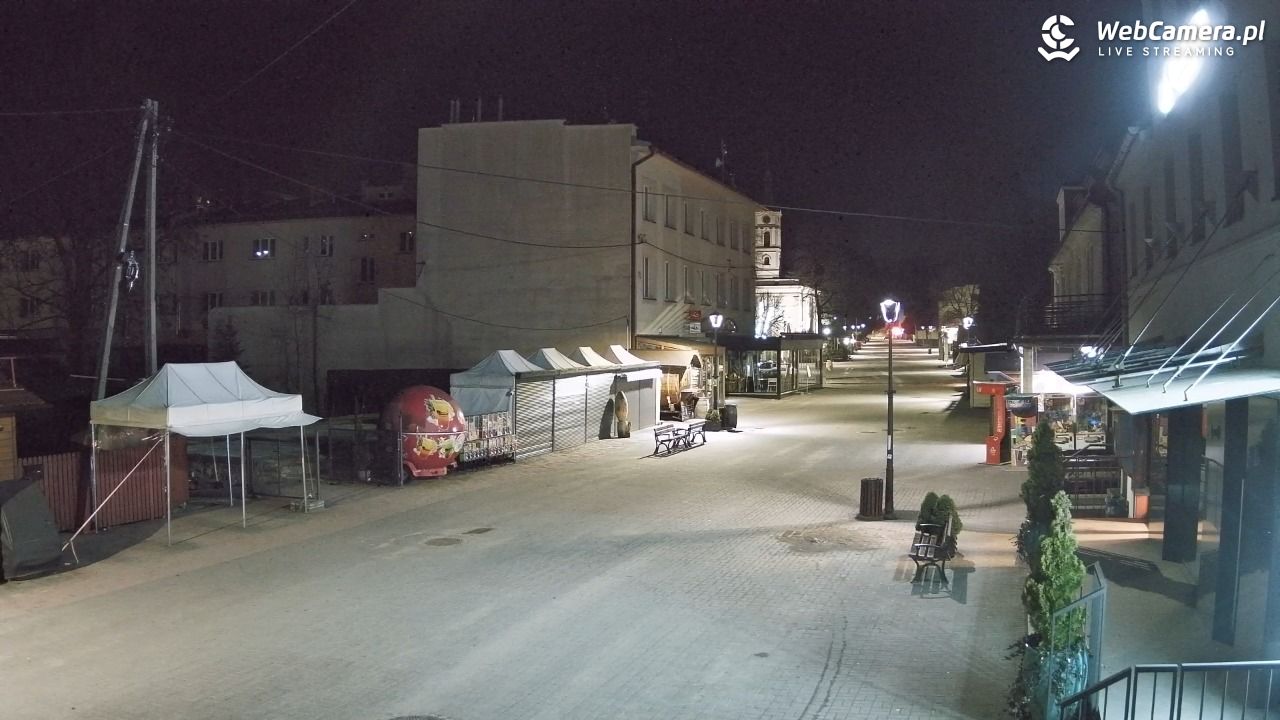 WISŁA - widok na deptak - 10 marzec 2026, 04:28