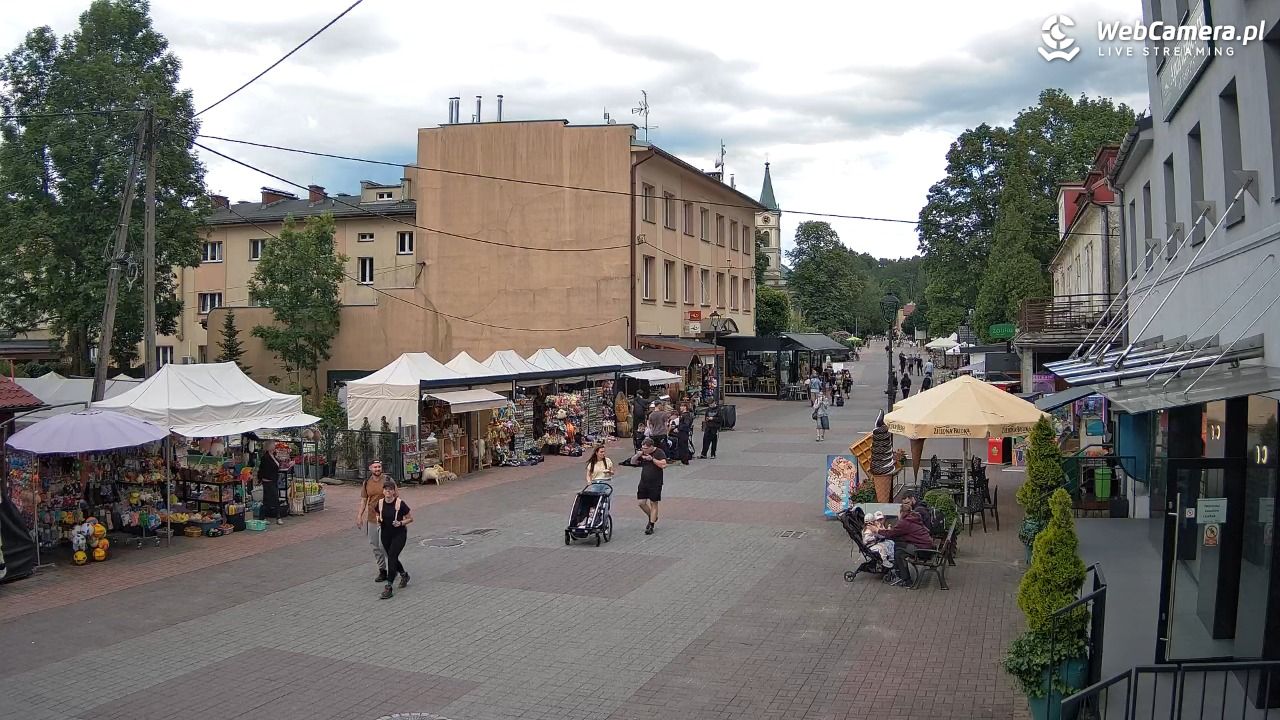 WISŁA - widok na deptak - 12 czerwiec 2026, 15:45
