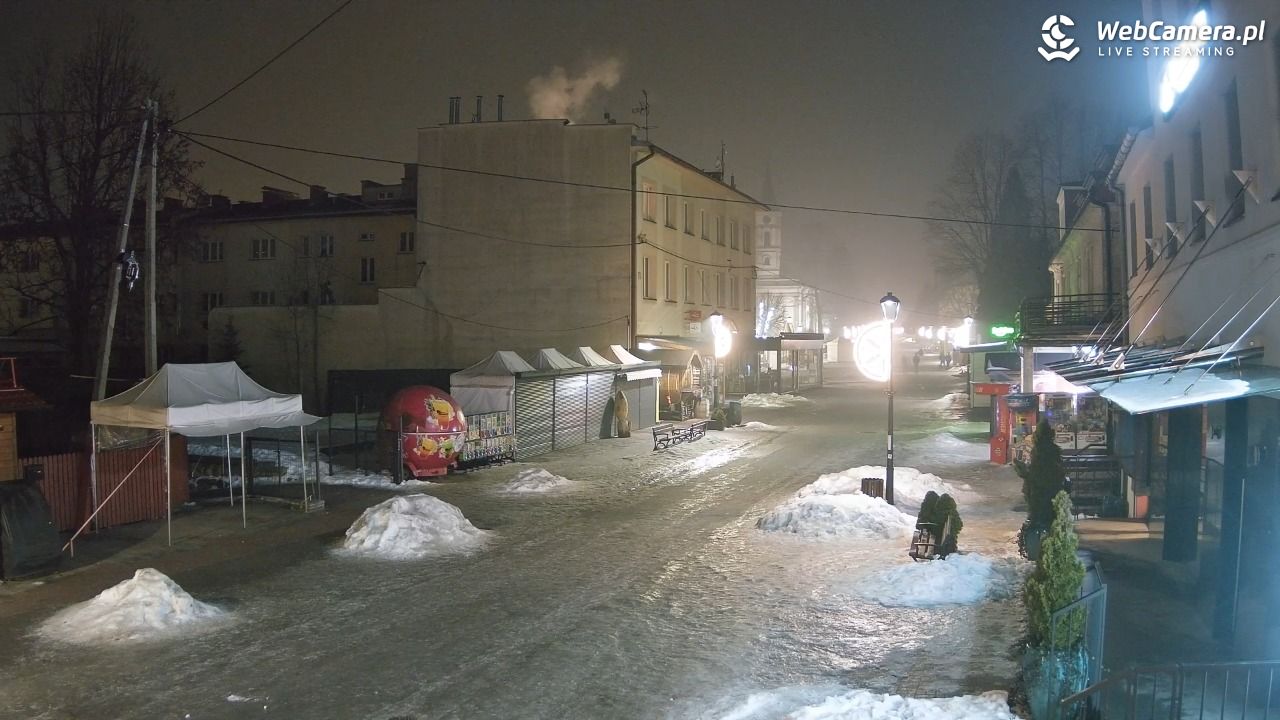 WISŁA - widok na deptak - 24 styczeń 2026, 22:56