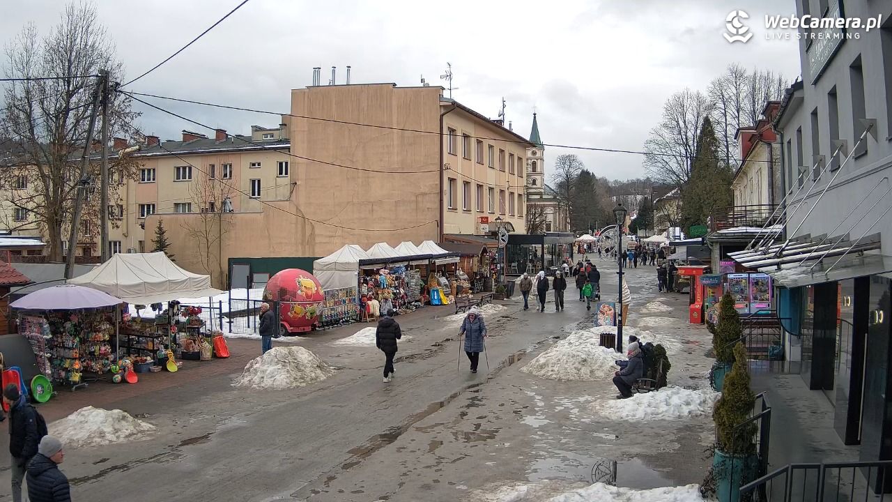 WISŁA - widok na deptak - 26 styczeń 2026, 12:06