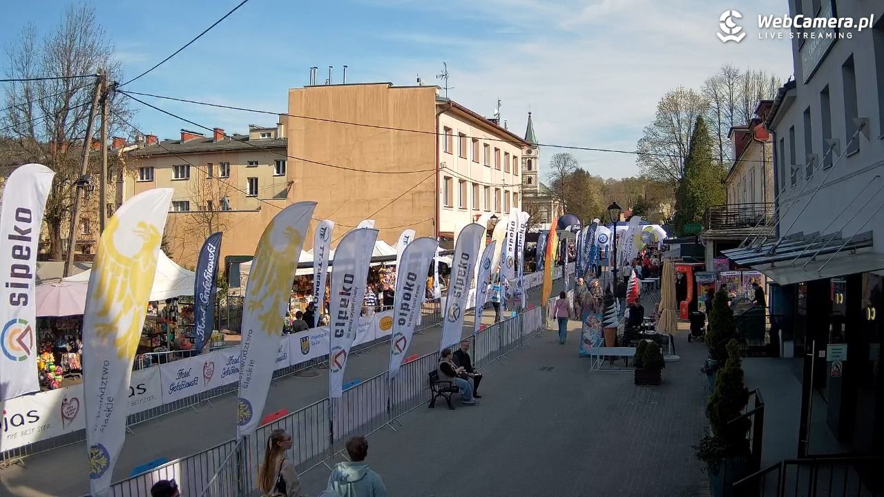 WISŁA - widok na deptak - 25 kwiecień 2026, 16:36