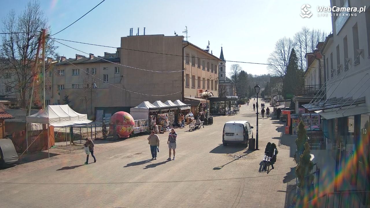 WISŁA - widok na deptak - 09 marzec 2026, 10:55