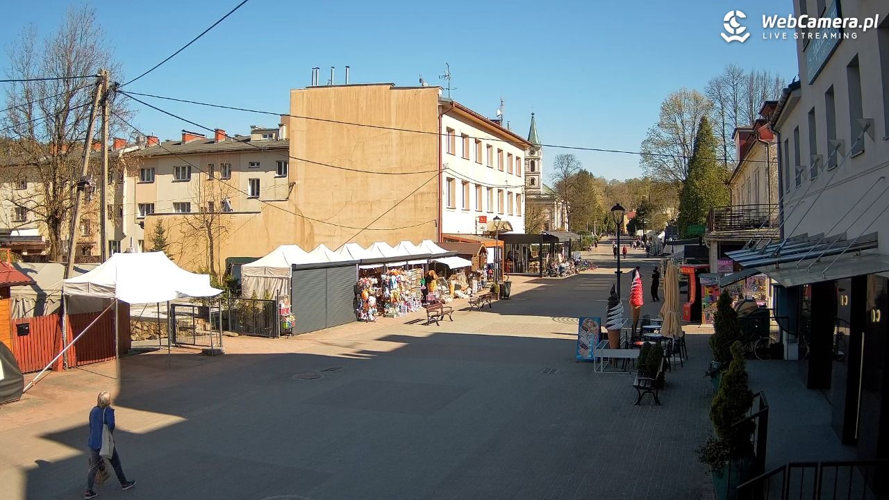 WISŁA - widok na deptak - 27 kwiecień 2026, 16:17