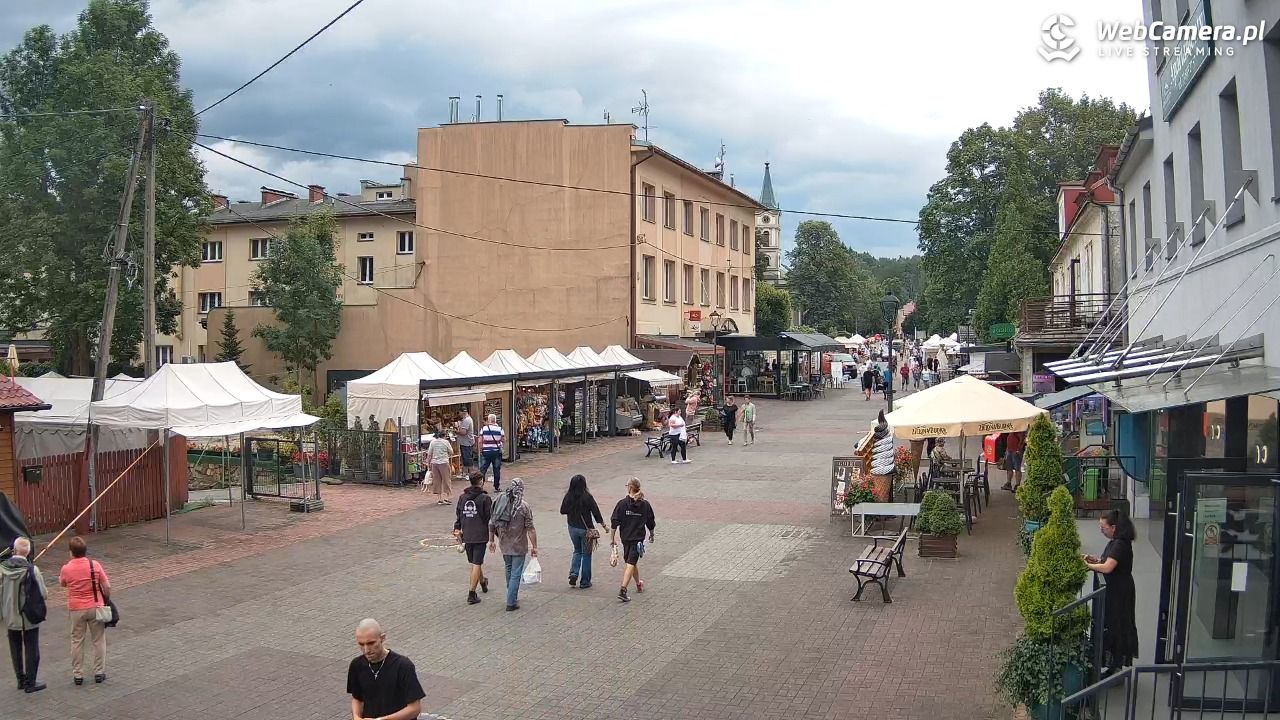 WISŁA - widok na deptak - 27 lipiec 2026, 10:27