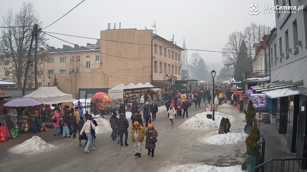 WISŁA - widok na deptak - 24 styczeń 2026, 14:27