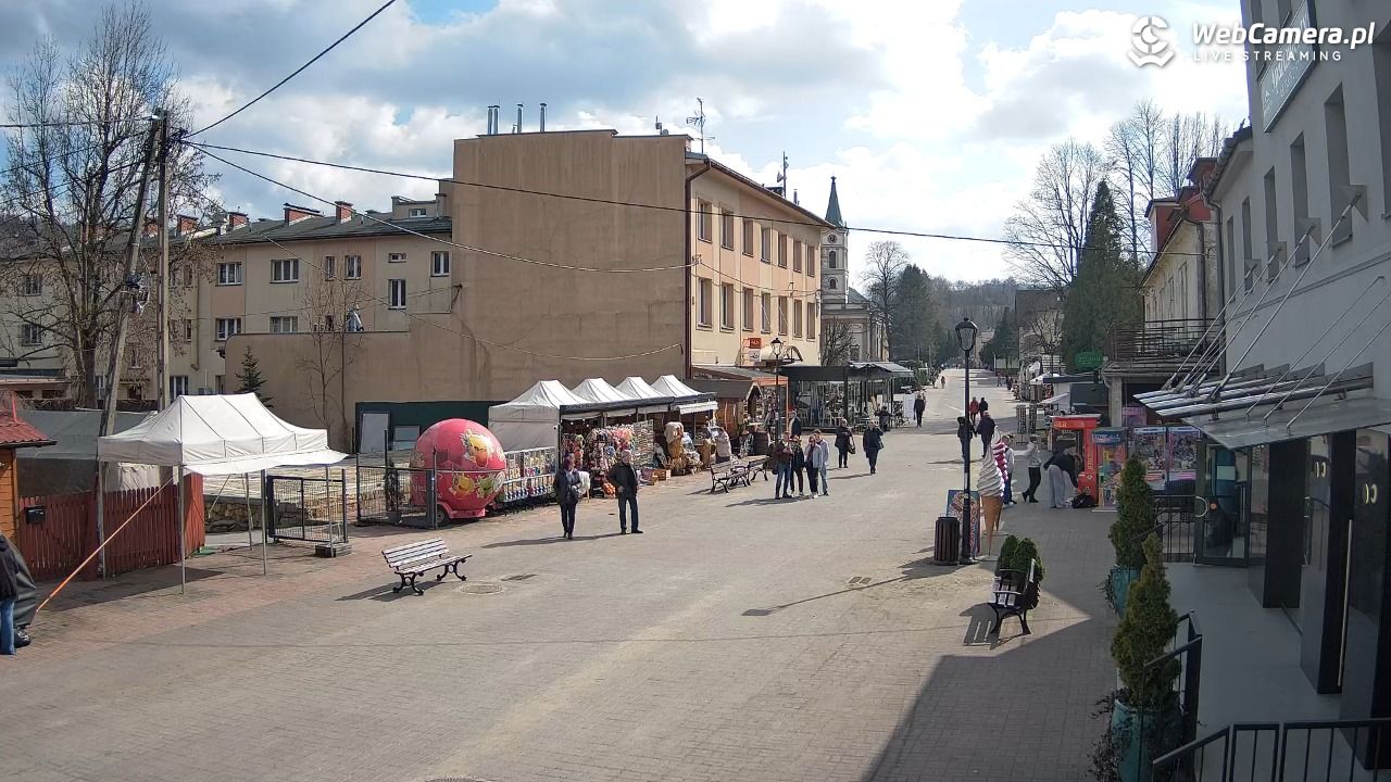 WISŁA - widok na deptak - 13 marzec 2026, 11:40